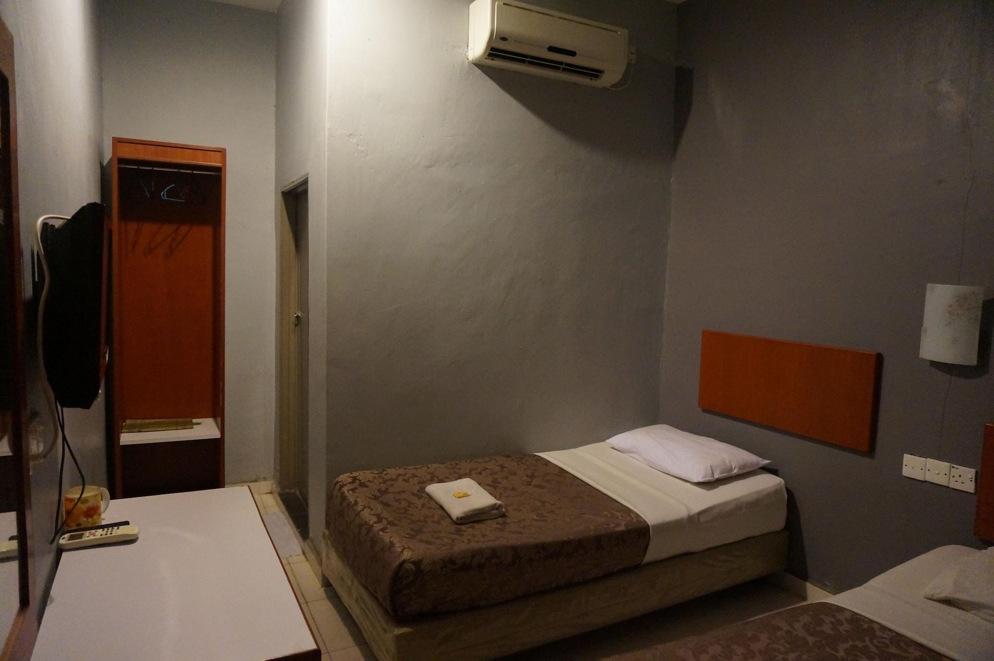 Amara Guesthouse Kuah Exterior foto