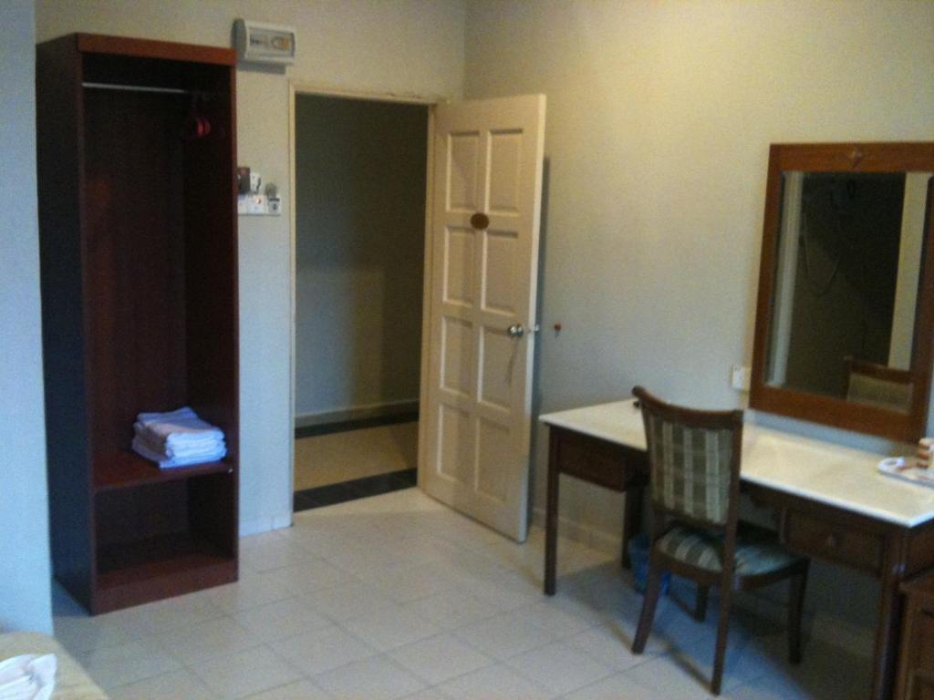 Amara Guesthouse Kuah Exterior foto